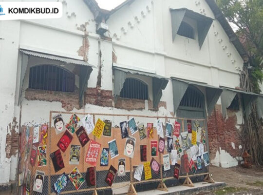 FKSM 2025 Rampung, Jejak Kreatif Hidupkan Gudang Pelabuhan Cirebon